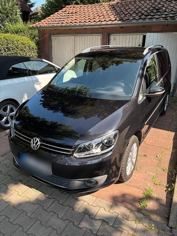 Gebraucht VW Touran 150 PS (110 kW) 2011 Schwarz Van / Kleinbus