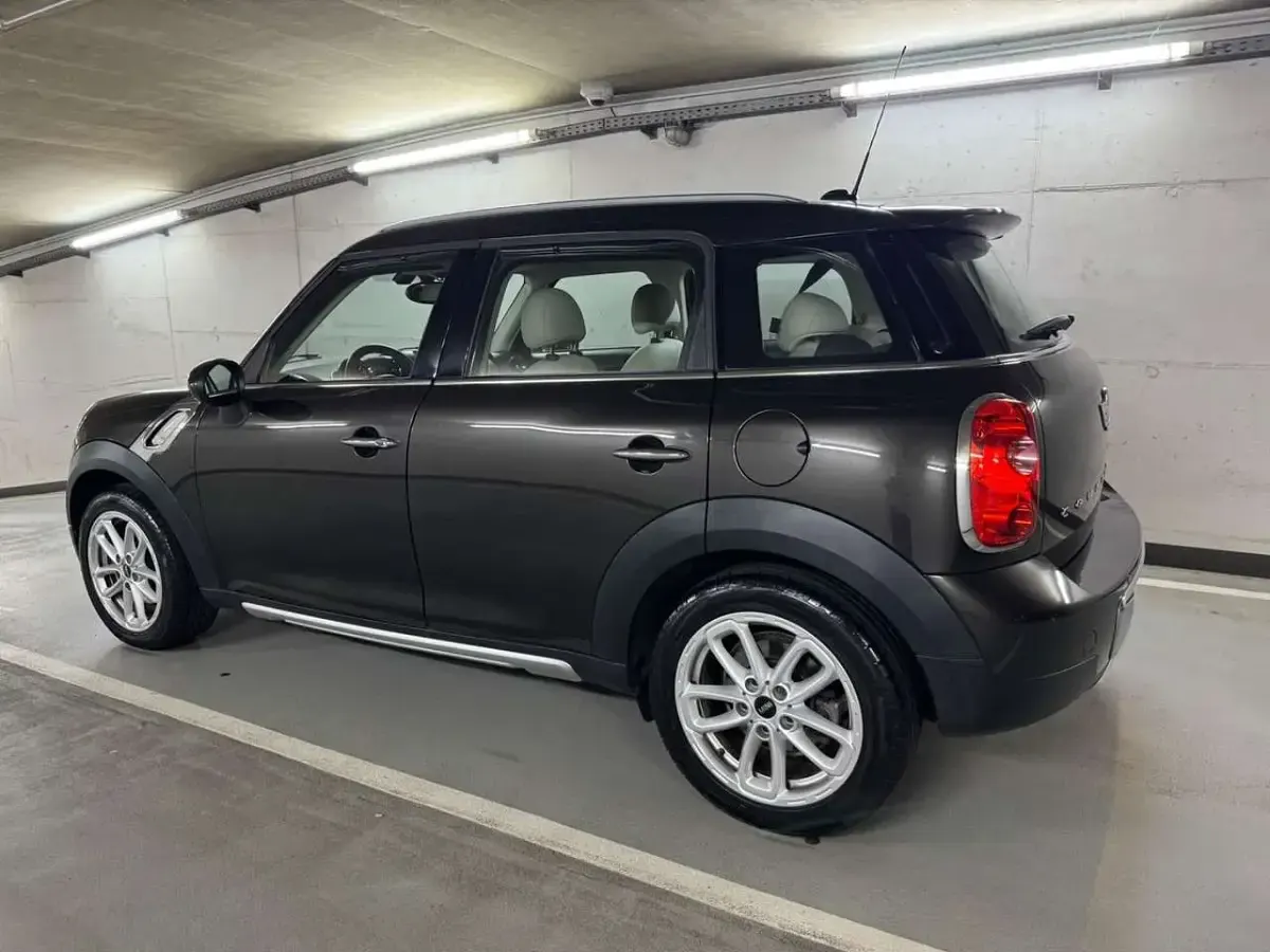Occasion Mini Cooper Countryman 122 ch (89 kW) 2015 Gris SUV