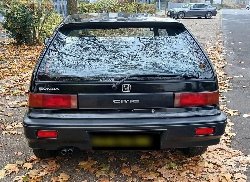 Gebraucht Honda Civic 90 PS (66 kW) 1991 Schwarz Coupé