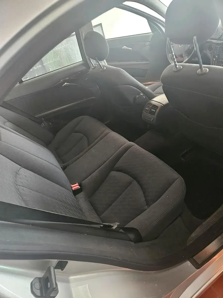 Gebraucht Mercedes E200 162 PS (119 kW) 2004 Grau Limousine