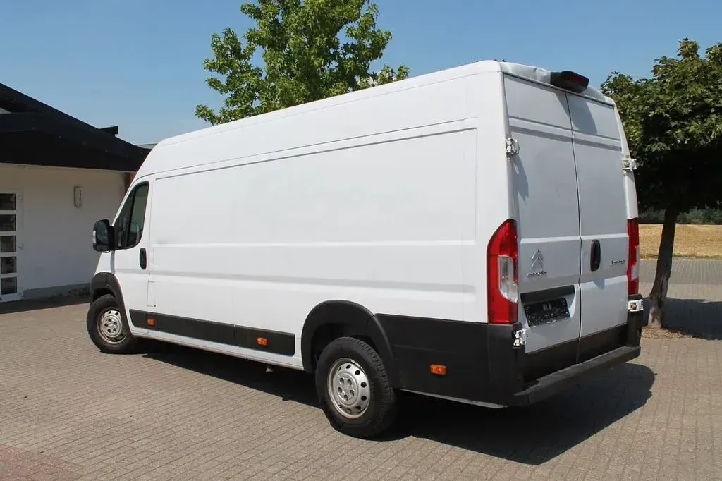 Gebraucht Citroën Jumper 165 PS (121 kW) 2022 Weiß Van / Kleinbus