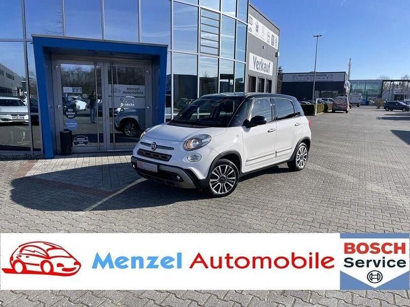 Schwarz Gebraucht 2017 Fiat 500L Cross Van / Kleinbus | 10.900 € (Etwas zu teuer) - Bild 1/4