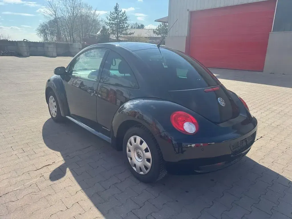 Gebraucht VW New Beetle United 102 PS (75 kW) 2008 Schwarz Kleinwagen