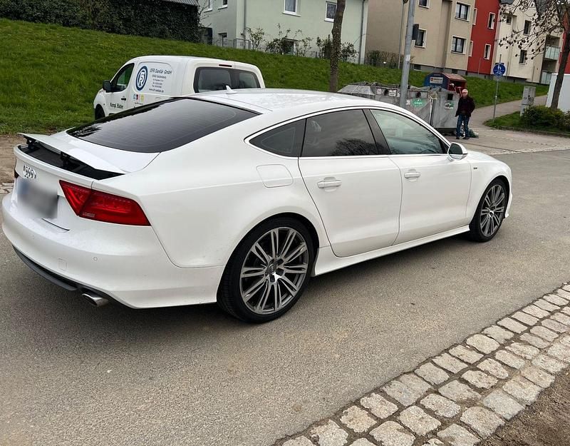 Gebraucht Audi A7 Sportback Ambiente 245 PS (180 kW) 2011 Weiß Kleinwagen