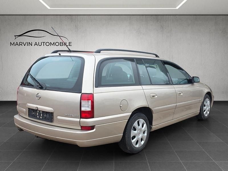 Gebraucht Opel Omega 144 PS (105 kW) 2000 Kombi