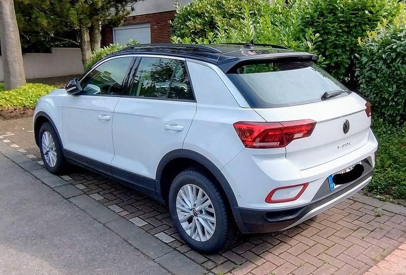 Gebraucht VW T-Roc Life 110 PS (80 kW) 2022 Weiß SUV