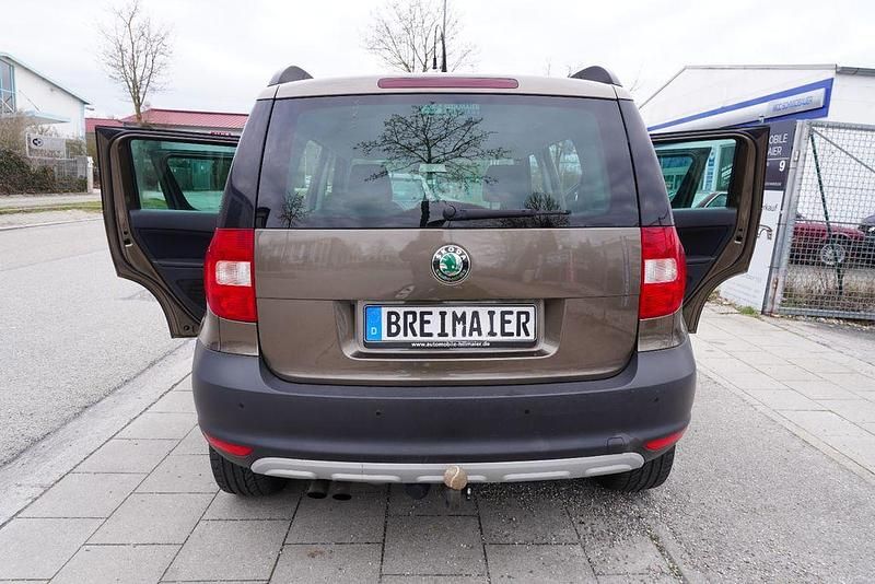 Gebraucht Skoda Yeti Experience 105 PS (77 kW) 2010 Matobraun metallic SUV