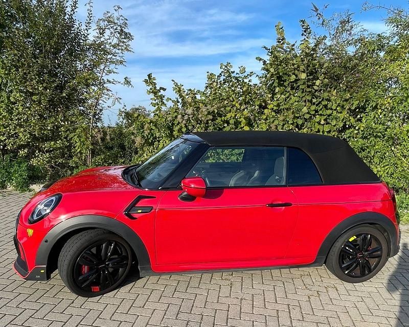 Gebraucht Mini John Cooper Works 231 PS (169 kW) 2024 Rot Kleinwagen