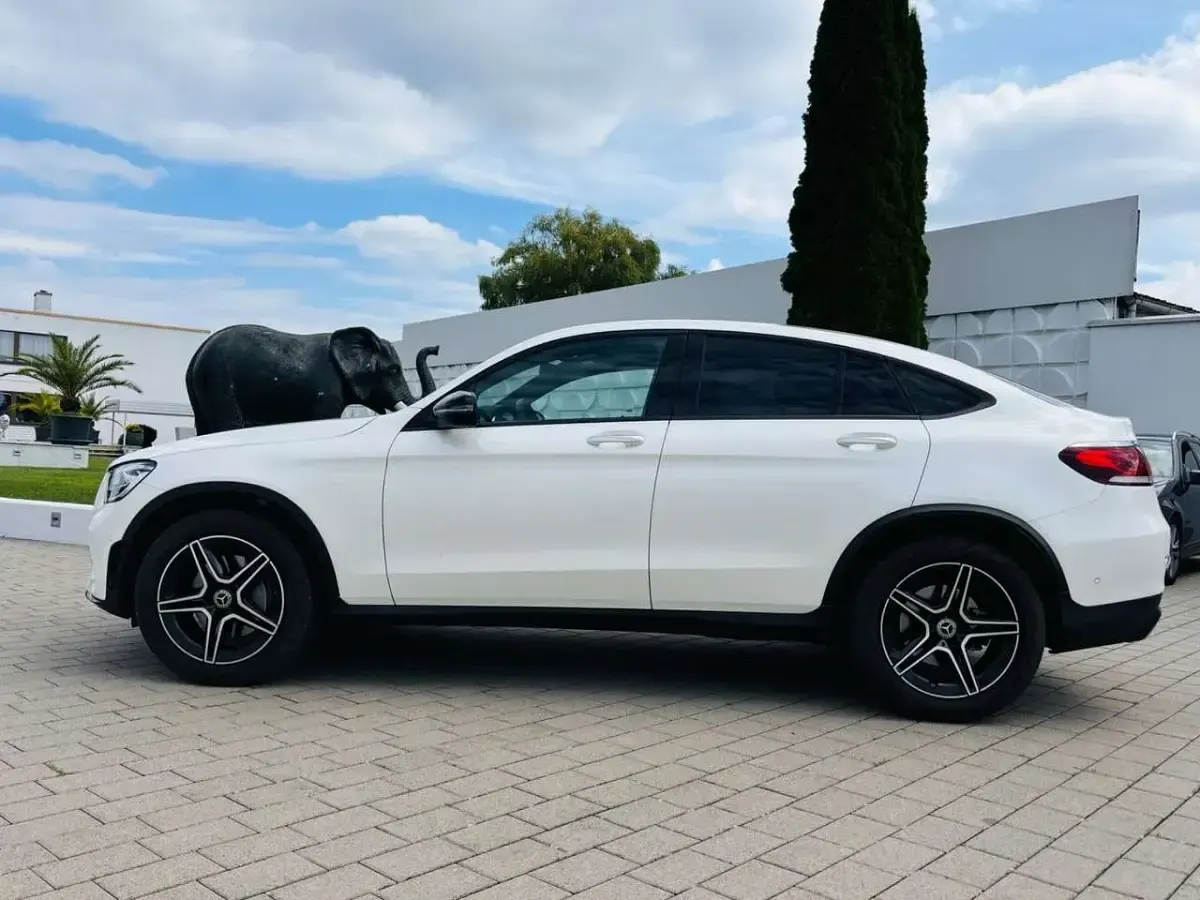 Gebraucht Mercedes GLC300 AMG 245 PS (180 kW) 2024 Weiß SUV