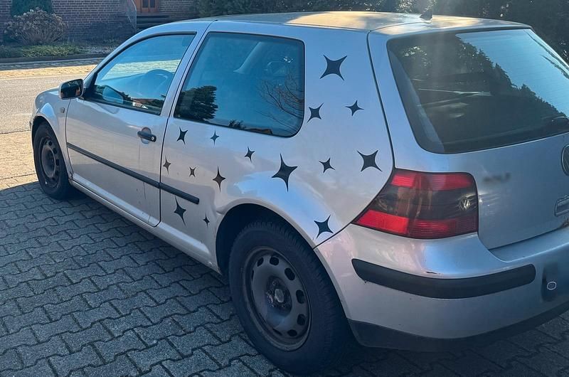 Gebraucht VW Golf IV 101 PS (74 kW) 1999 Grau Kleinwagen