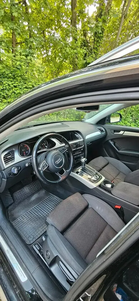Gebraucht Audi A4 Allroad 190 PS (139 kW) 2015 Schwarz Kombi