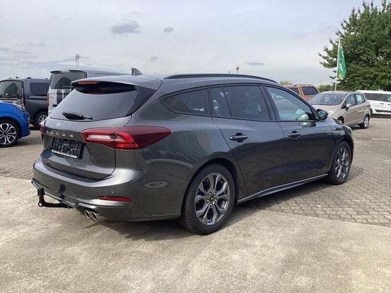 Gebraucht Ford Focus ST-Line X 155 PS (114 kW) 2024 Andere Limousine
