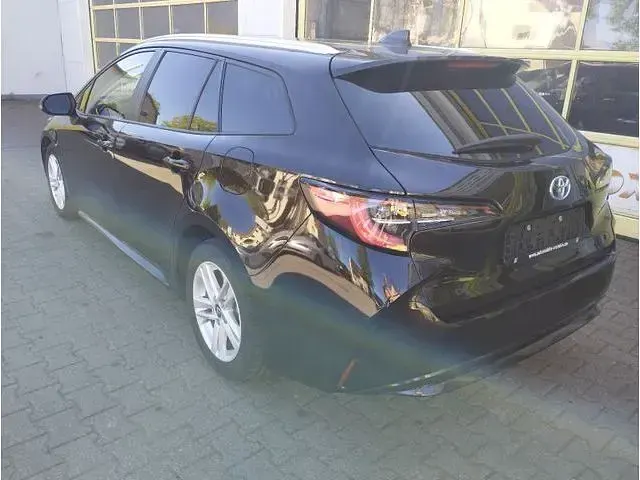 Gebraucht Toyota Corolla Business Edition 98 PS (72 kW) 2019 Braun Kombi