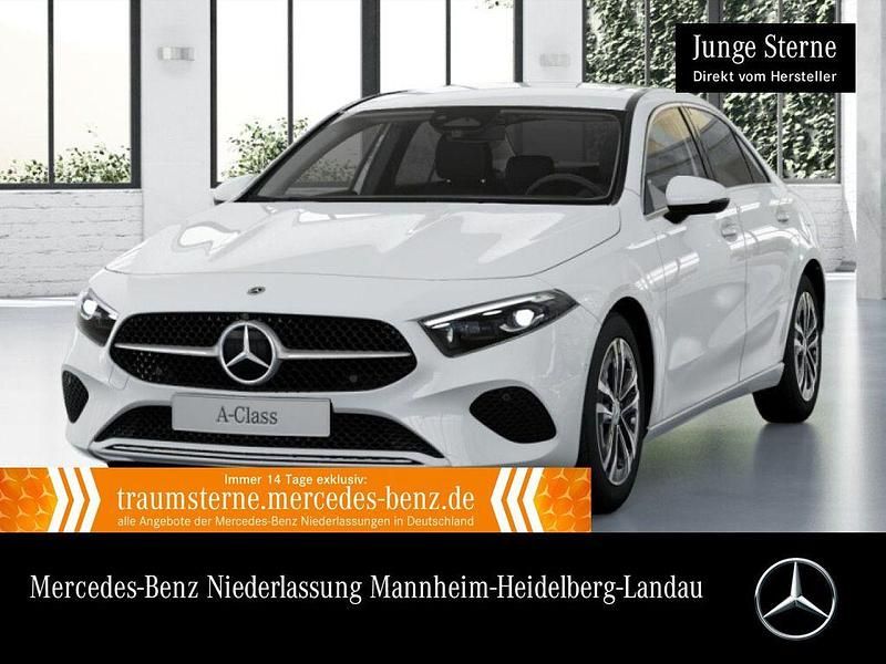 Gebraucht Mercedes A250 Advanced Plus 163 PS (119 kW) 2025 Weiß Limousine