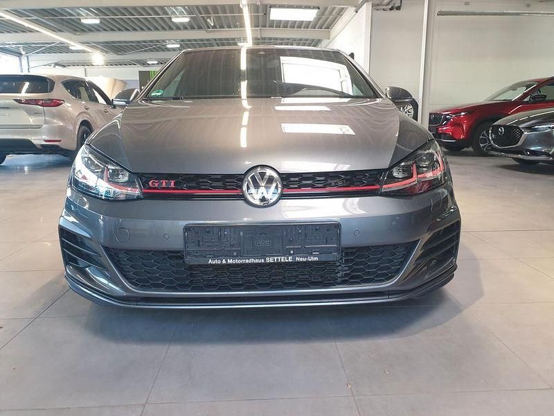 Gebraucht VW Golf VII GTI 245 PS (180 kW) 2019 Grau Limousine