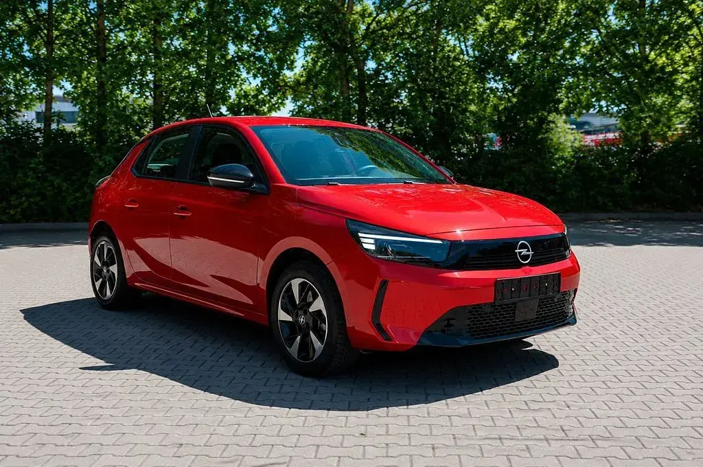 Gebraucht Opel Corsa-e 100 kW (136 PS) 2023 Rot Kleinwagen