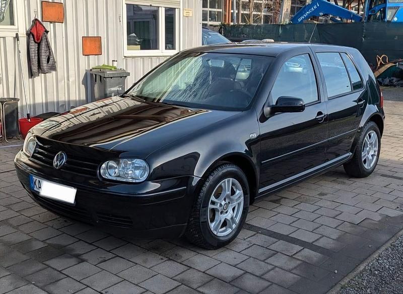 Schwarz Gebraucht 2003 VW Golf Pacific Limousine | 4.000 € (Etwas zu teuer) - Bild 1/4