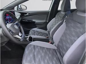Gebraucht VW ID.4 Pure 125 kW (170 PS) 2025 Weiß (gletscherweiß metallic) SUV