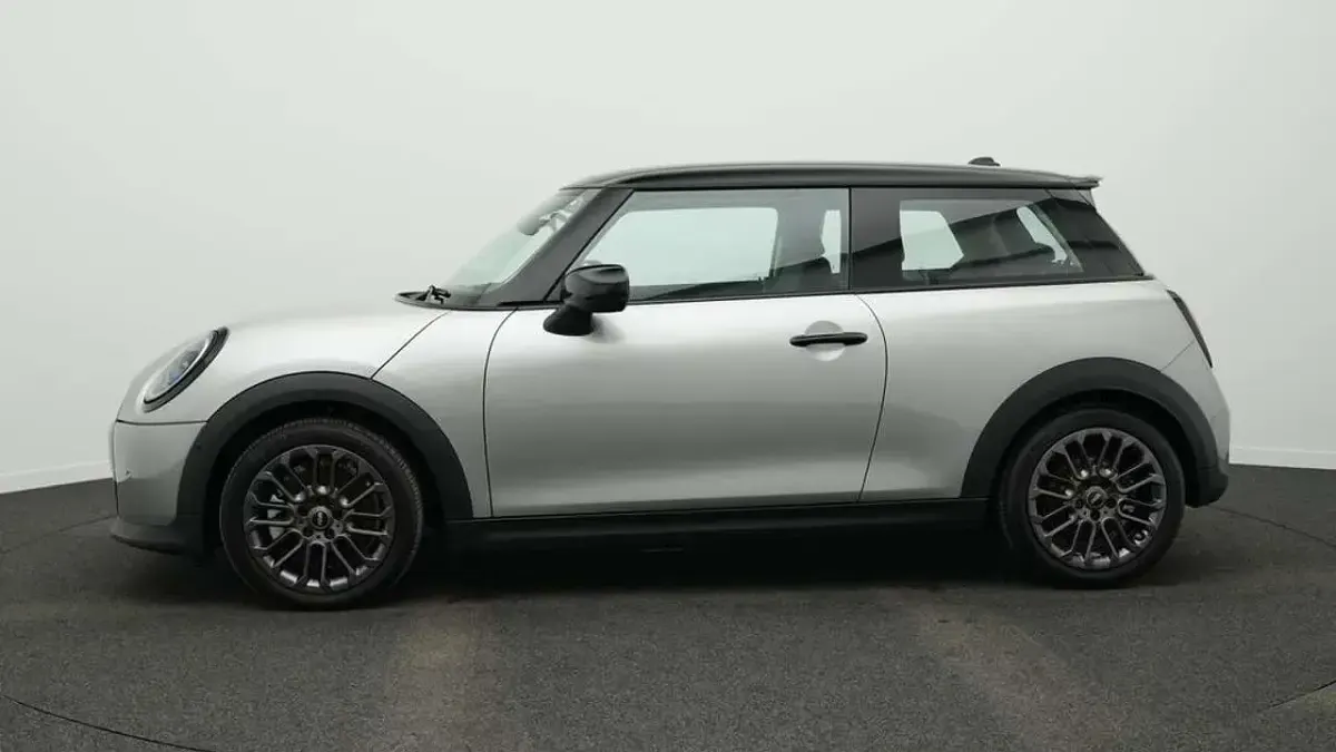 Second-hand Mini Cooper S Classic 204 CP (150 kW) 2024 Gri Hatchback
