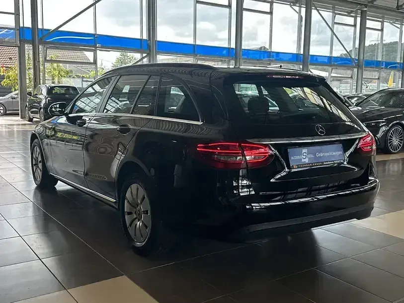 Gebraucht Mercedes C200 Business 160 PS (117 kW) 2021 Schwarz Kombi