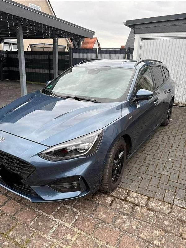 Usado Ford Focus ST-Line 150 HP (110 kW) 2020 Azul Carrinha