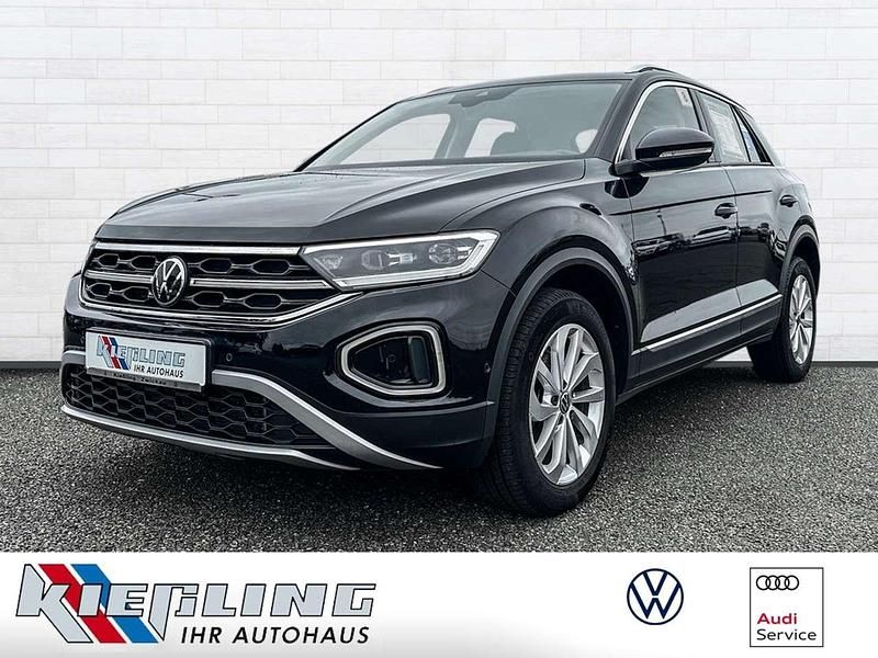 Deep black perl. Gebraucht 2022 VW T-Roc Style SUV | 25.550 € (Fairer Preis) - Bild 1/4
