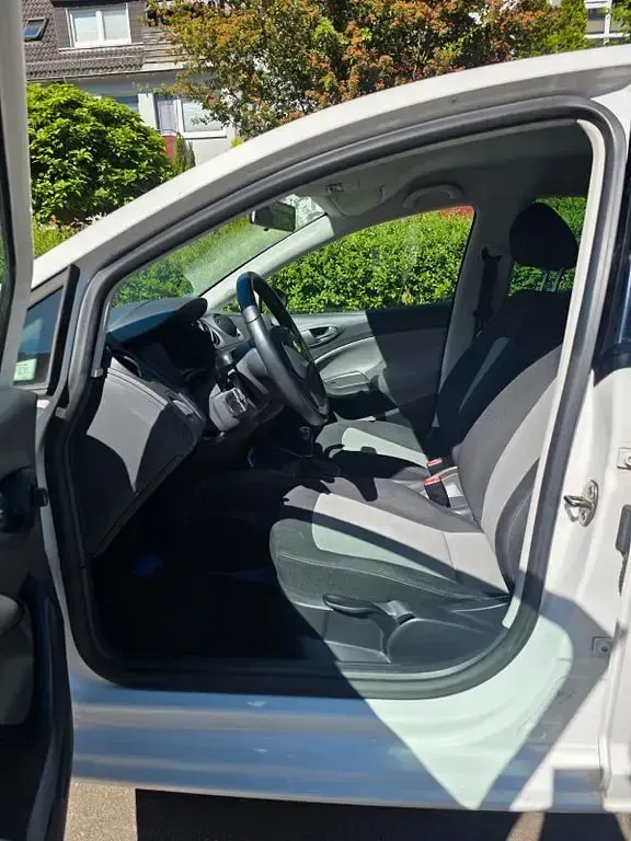 Gebraucht Seat Ibiza Style 69 PS (50 kW) 2013 Weiß Limousine