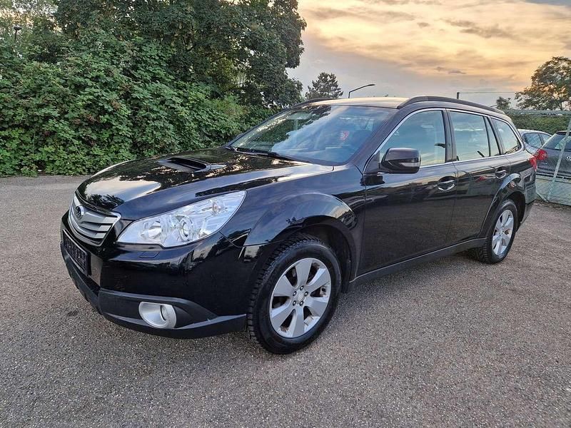 Schwarz Gebraucht 2012 Subaru Outback SUV | 2.450 € (Fairer Preis) - Bild 1/4