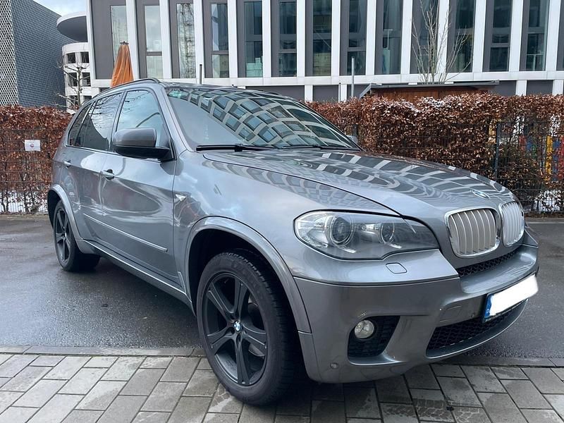 Grau Gebraucht 2011 BMW X5 M Sport SUV | 9.000 € (Superpreis) - Bild 1/4