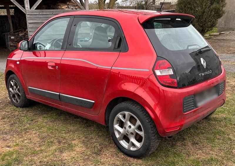 Gebraucht Renault Twingo 90 PS (66 kW) 2015 Rot Kleinwagen
