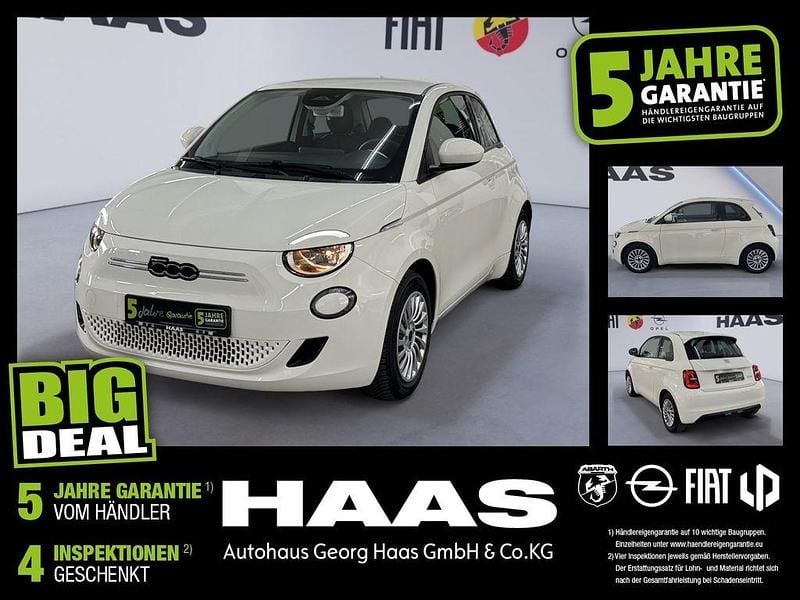 Colore esterno (arktis weiß) Gebraucht 2023 Fiat 500e Limousine | 19.980 € (Guter Preis) - Bild 1/4
