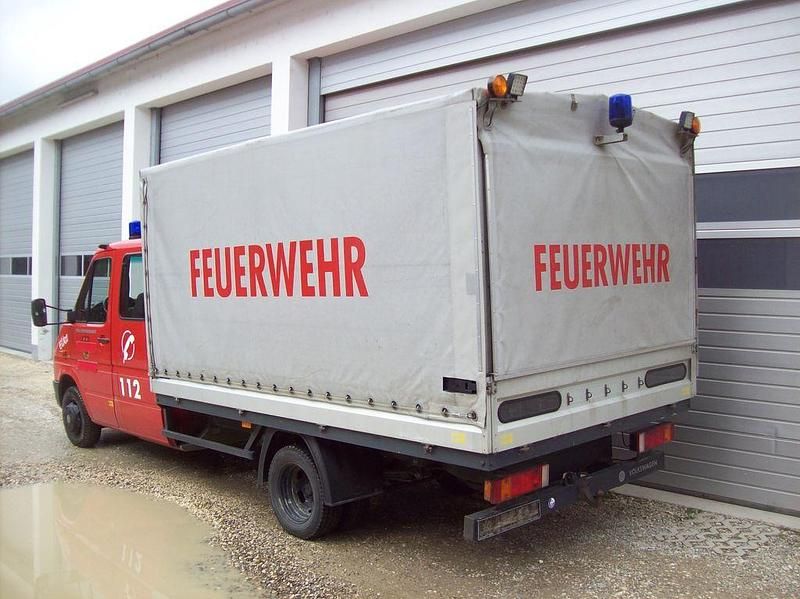 Gebraucht VW LT 131 PS (96 kW) 1999 Rot Pickup