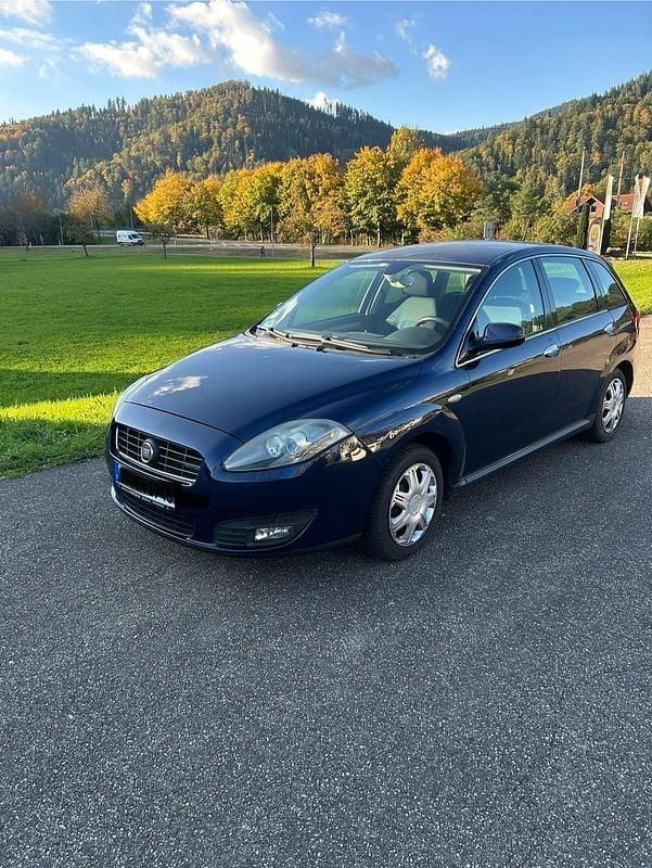 Blau Gebraucht 2008 Fiat Croma Kombi | 1.400 € (Superpreis) - Bild 1/4