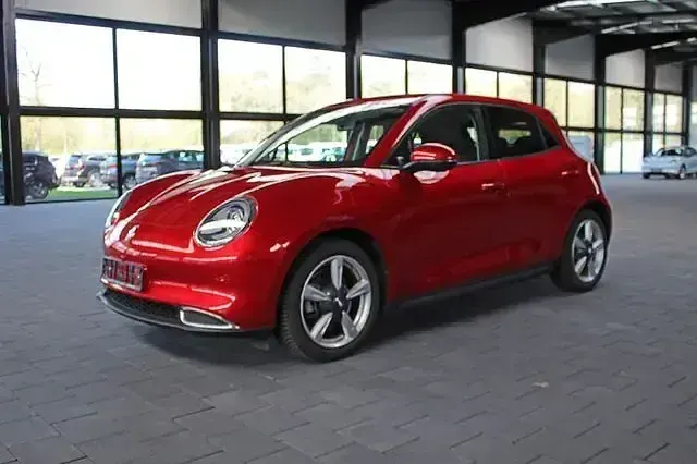 Usata Ora 03 125 kW (171 CV) 2023 Rosso Utilitaria