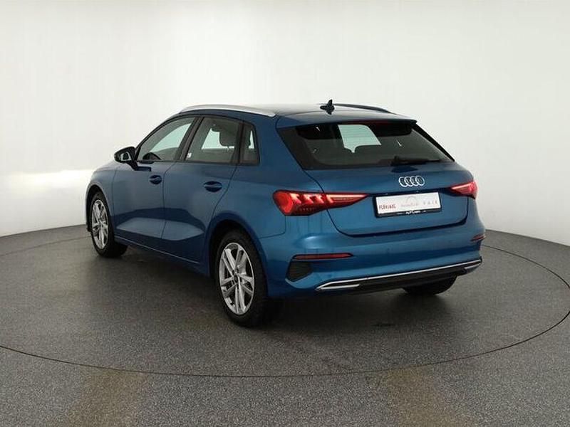 Gebraucht Audi A3 Advanced 110 PS (80 kW) 2022 Blau Limousine