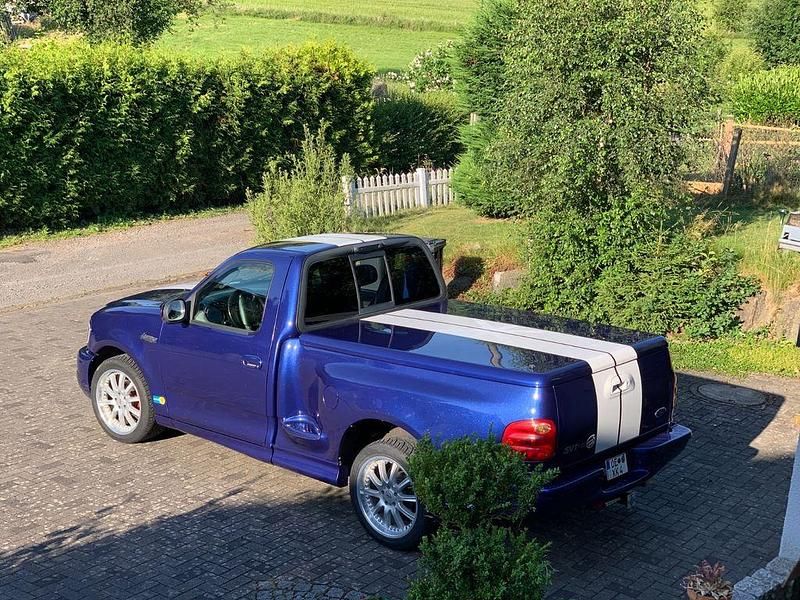 Gebraucht Ford F-150 381 PS (280 kW) 2003 Blau Abholung