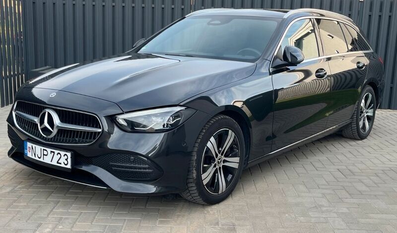 Grau Gebraucht 2023 Mercedes C200 Limousine | 27.500 € (Guter Preis) - Bild 1/4