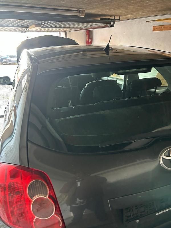 Gebraucht Toyota Auris 124 PS (91 kW) 2007 Grau Kleinwagen