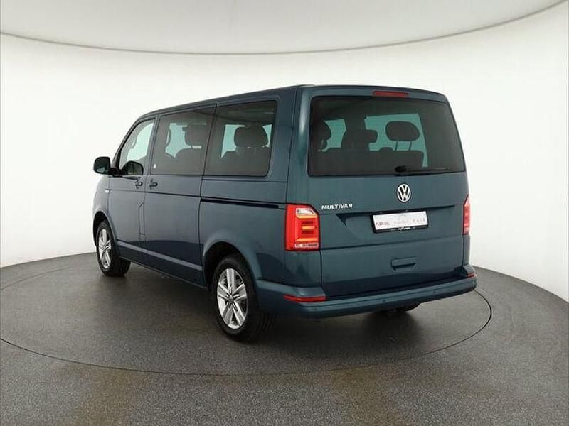 Usata VW Multivan 150 CV (110 kW) 2020 Grigio Monovolume