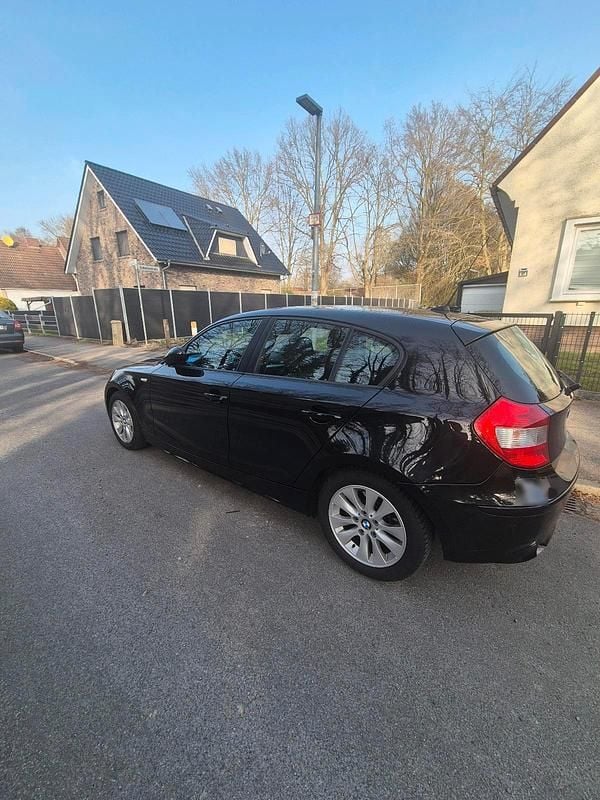 Gebraucht BMW 120 150 PS (110 kW) 2005 Schwarz Kleinwagen