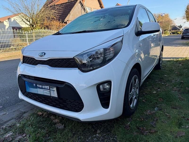 Weiß Gebraucht 2018 Kia Picanto Kleinwagen | 7.990 € (Guter Preis) - Bild 1/4