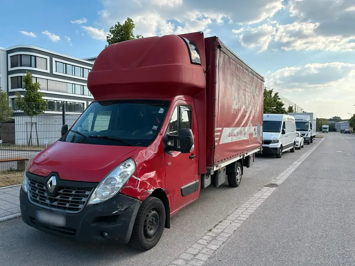 Gebraucht Renault Master 177 PS (130 kW) 2019 Rot Van / Kleinbus