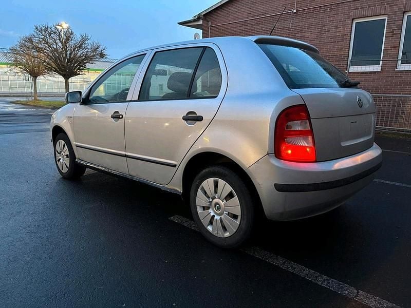 Gebraucht Skoda Fabia 75 PS (55 kW) 2004 Grau Limousine