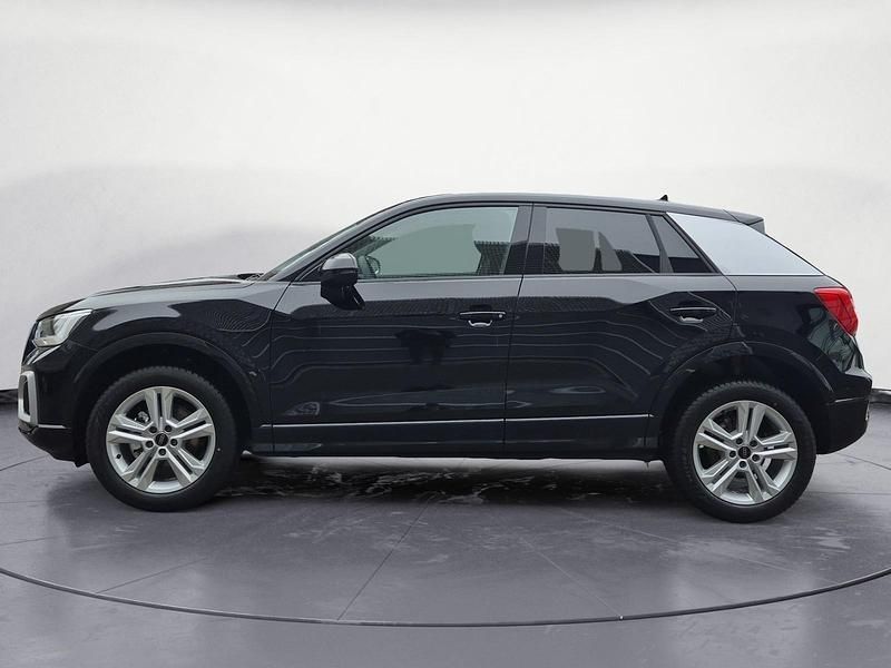Neu Audi Q2 Advanced Plus 150 PS (110 kW) 2025 Schwarz SUV
