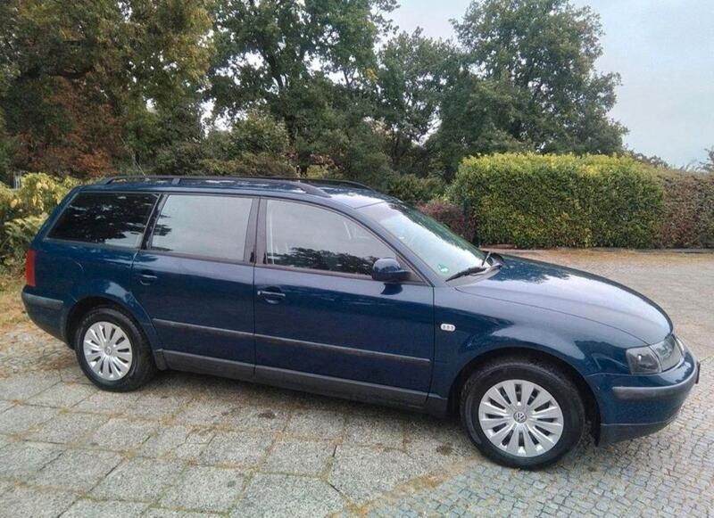 Blau Gebraucht 1997 VW Passat Kombi | 650 € (Guter Preis) - Bild 1/4