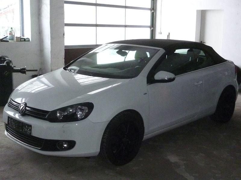 Gebraucht VW Golf Cabriolet Cup 105 PS (77 kW) 2014 Weiß Cabrio