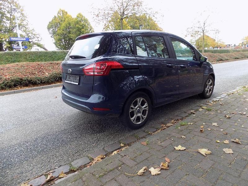 Gebraucht Ford B-MAX SYNC Edition 75 PS (55 kW) 2014 Blau Van / Kleinbus