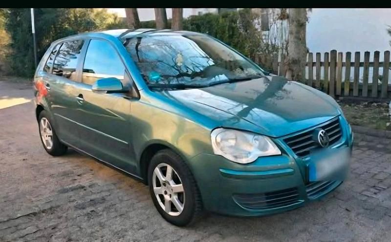 Gebraucht VW Polo 55 PS (40 kW) 2005 Grün Kleinwagen
