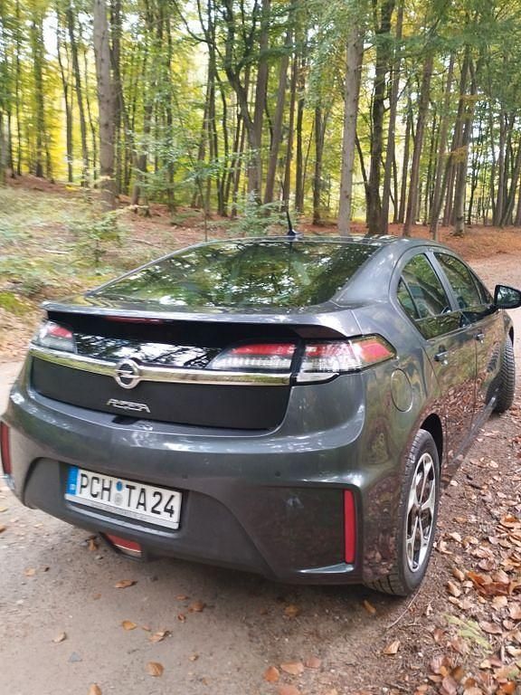 Grau Gebraucht 2012 Opel Ampera Edition Kleinwagen | 4.400 € - Bild 1/4