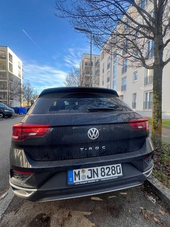 Schwarz Gebraucht 2022 VW T-Roc Style SUV | 21.000 € (Superpreis) - Bild 1/4